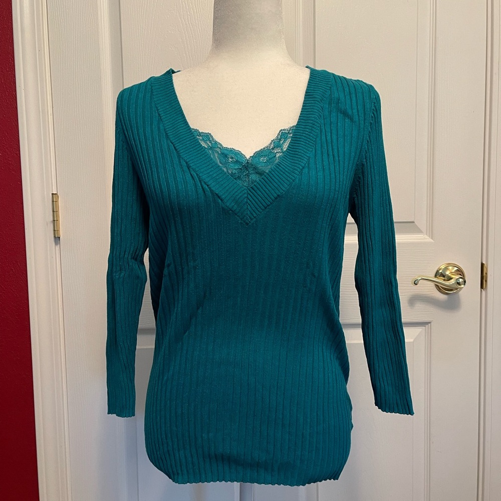 Roz & Ali Teal V-Neck Sweater with Elegant Lace Trim